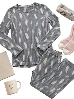 Sweet Bamboo Feather Print Soft Bamboo Pajama Set Blue Girls Youth Size 12 EUC